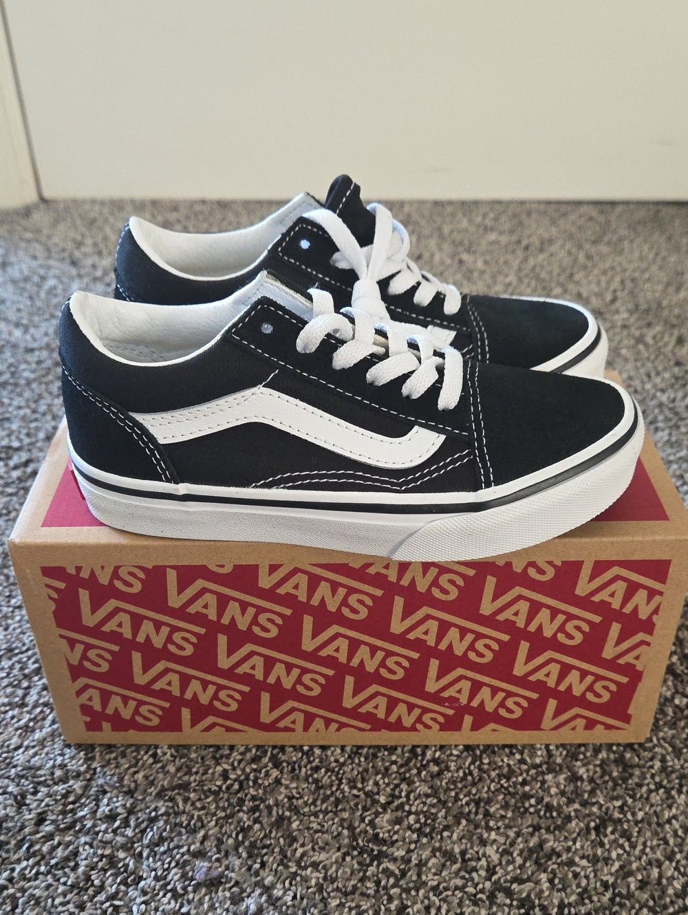 Vans Kids Old Skool Black & White Low-Top Sneakers